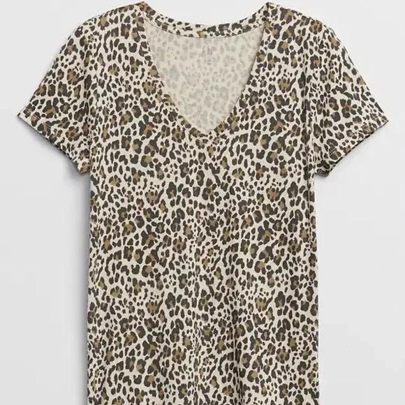 Leopard Print GAP Tee - Picture 1 of 5